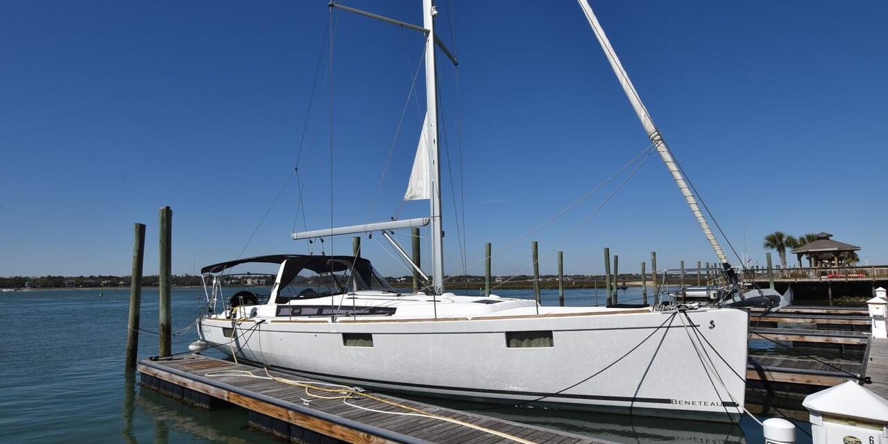 Beneteau Oceanis 48