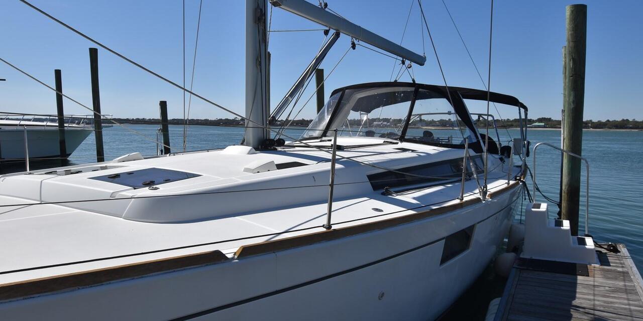 Beneteau Oceanis 48