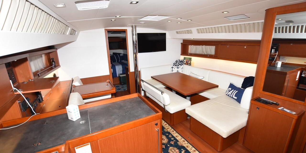 Beneteau Oceanis 48