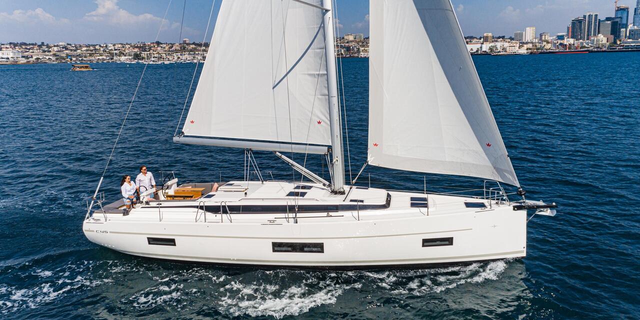 Bavaria C45