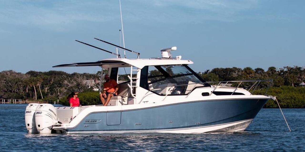 Boston Whaler 325 Conquest