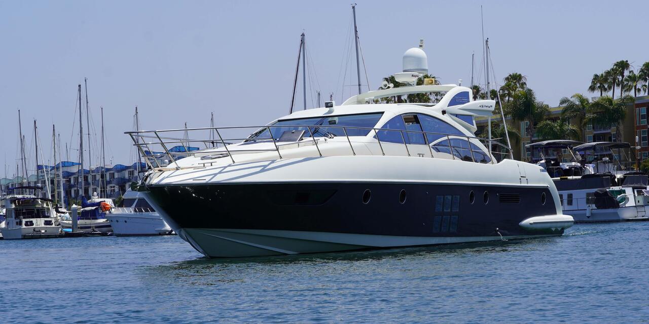 Azimut 62S