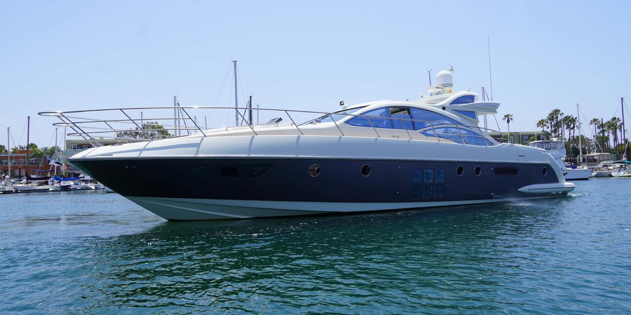 Azimut 62S