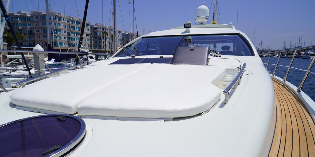 Azimut 62S