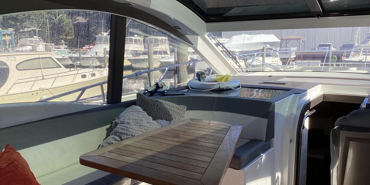 Galeon 48 HTS