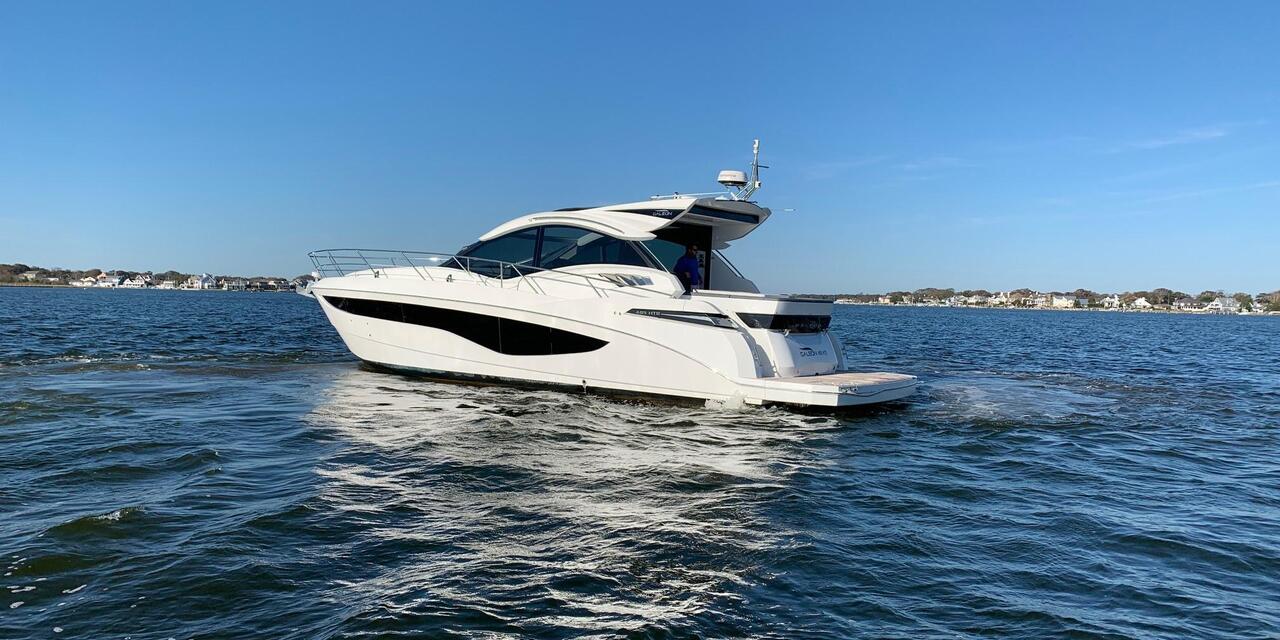 Galeon 485 HTS