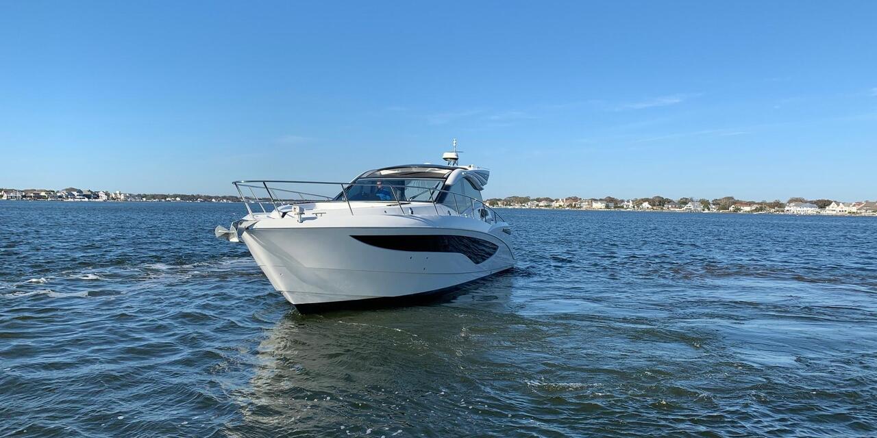 Galeon 485 HTS