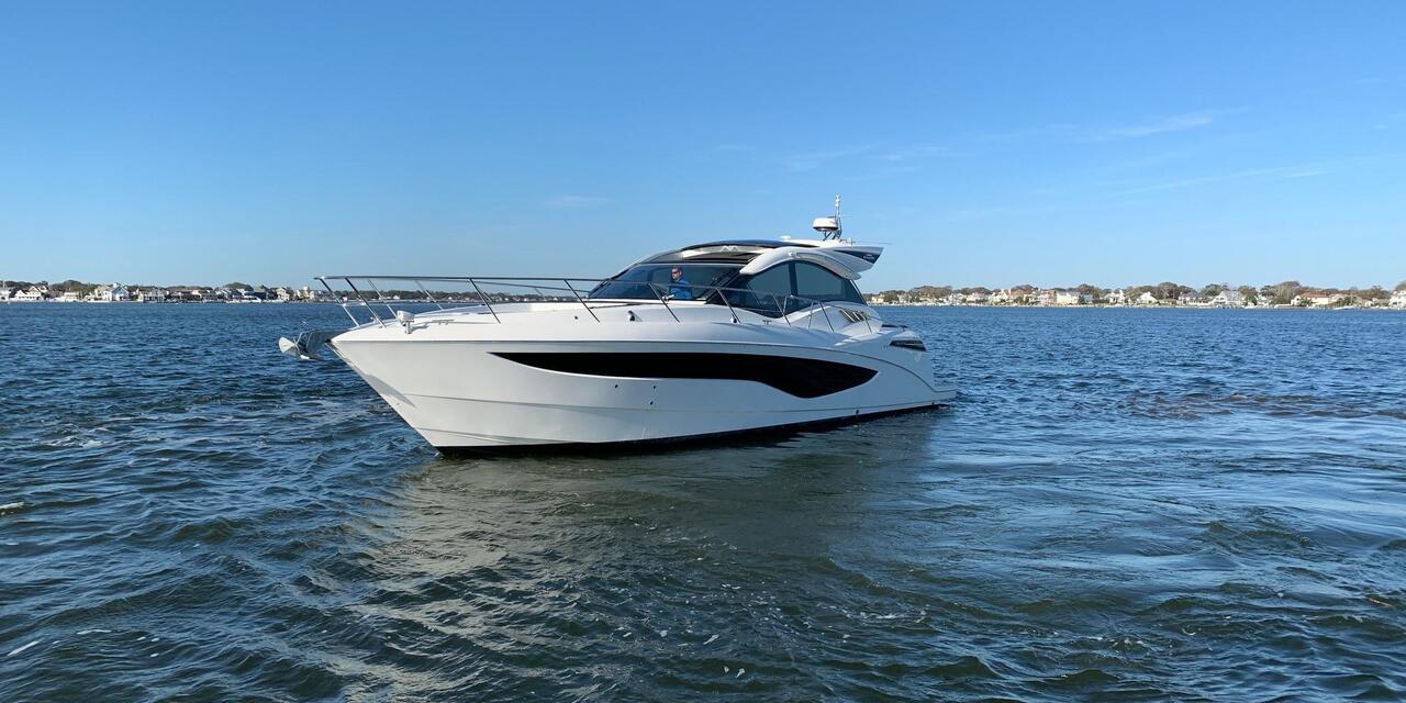 Galeon 485 HTS