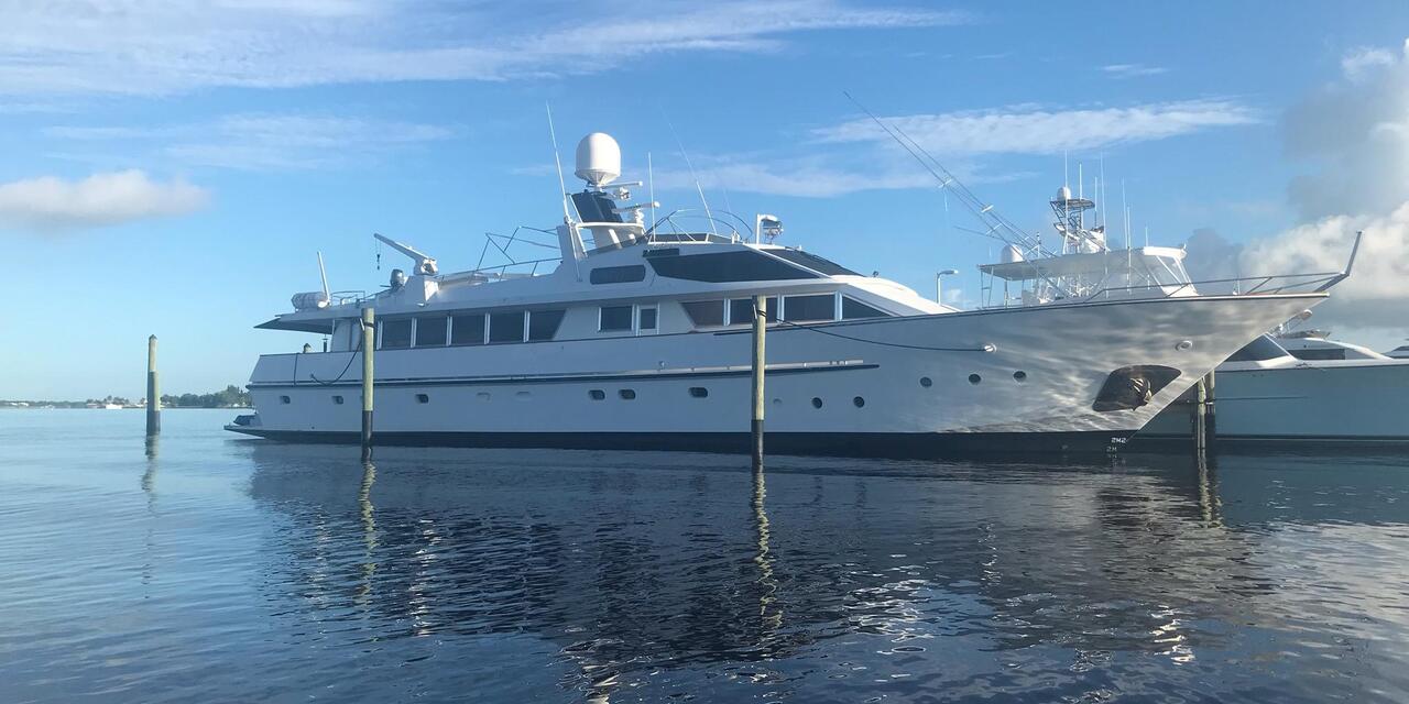 Benetti Custom Lloyds M.Y.