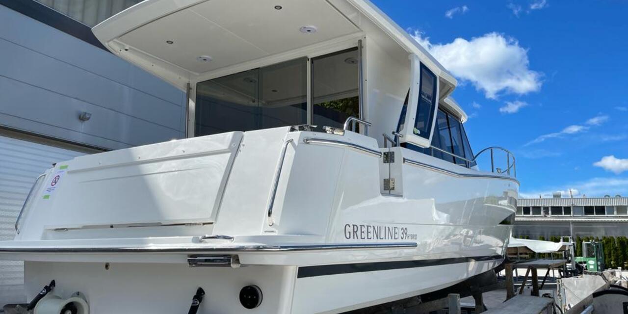 Greenline 39