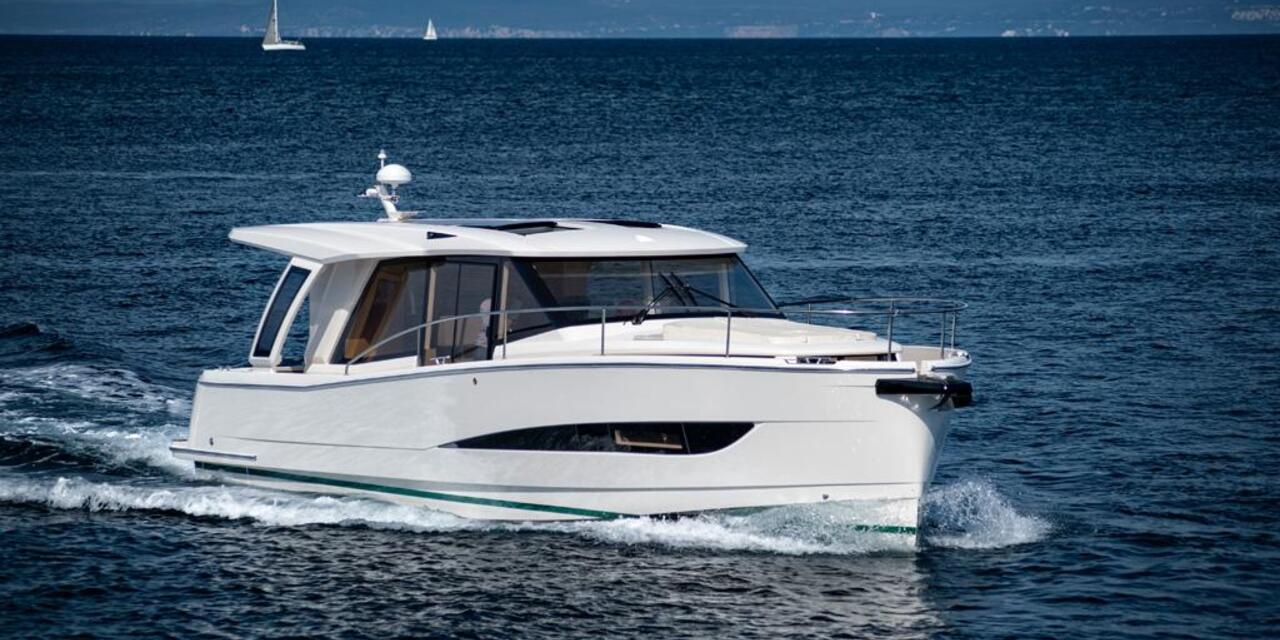 Greenline 39 Hybrid