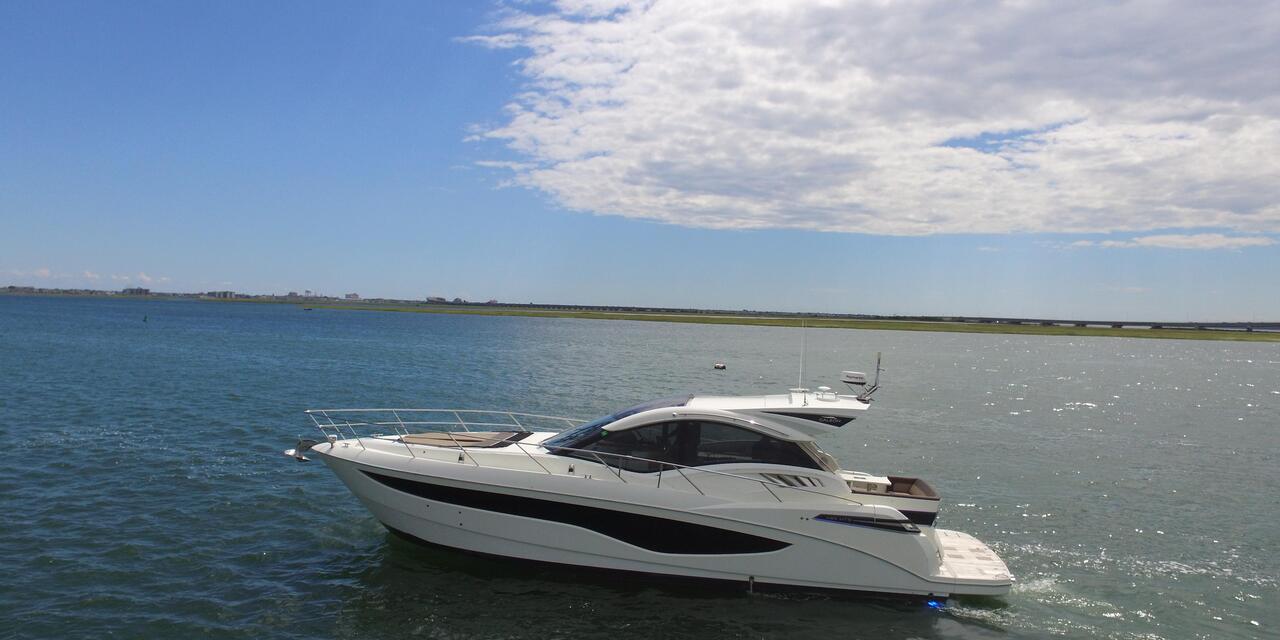 Galeon 485 HTS