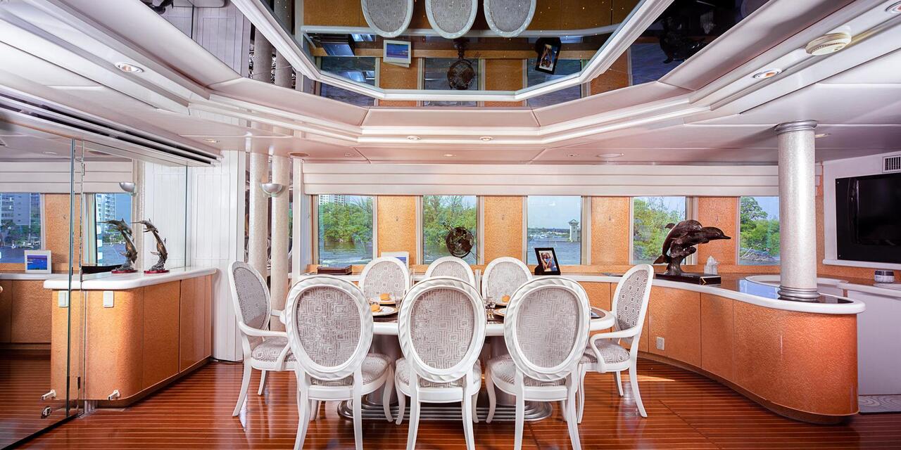 Monte Fino 94 Motor Yacht