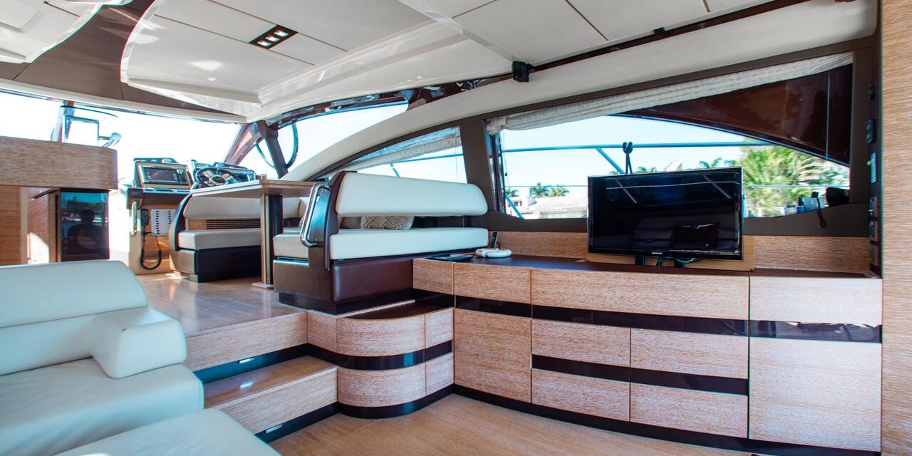 Azimut 53 Fly