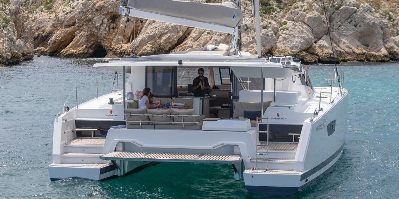 Fountaine Pajot Astrea 42