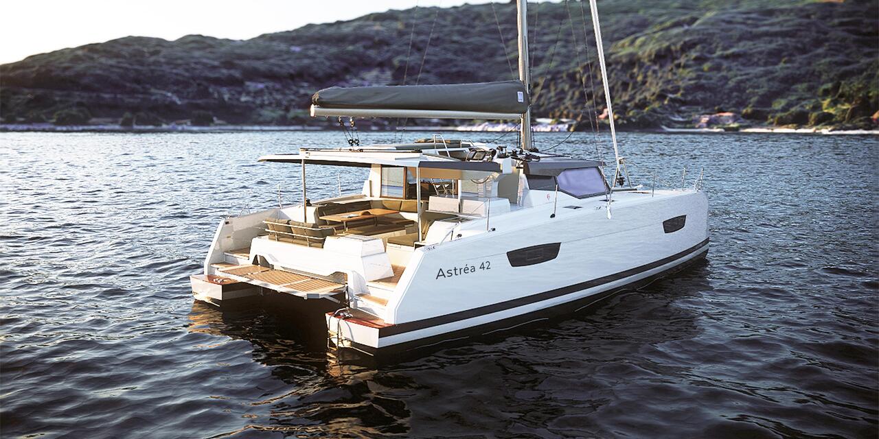 Fountaine Pajot Astrea 42