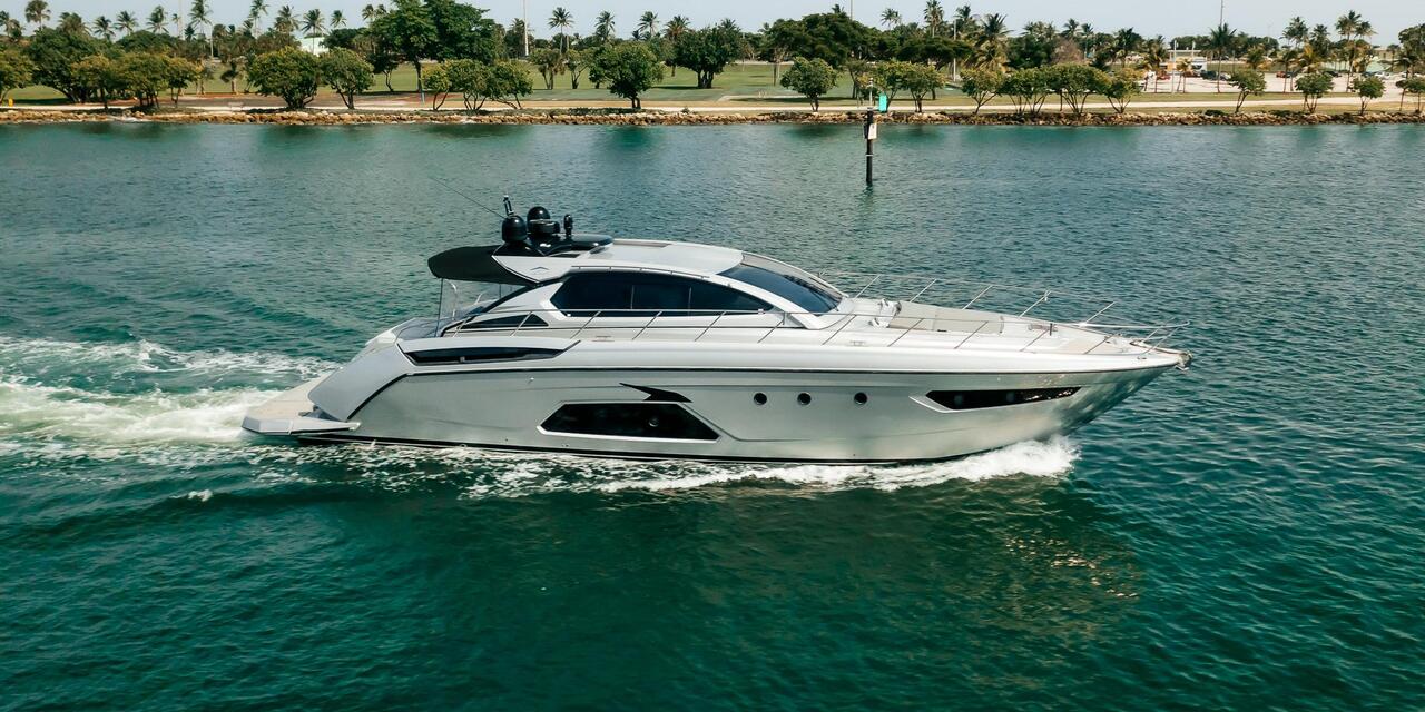 Azimut 58