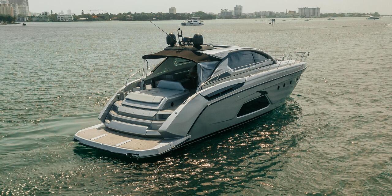 Azimut 58