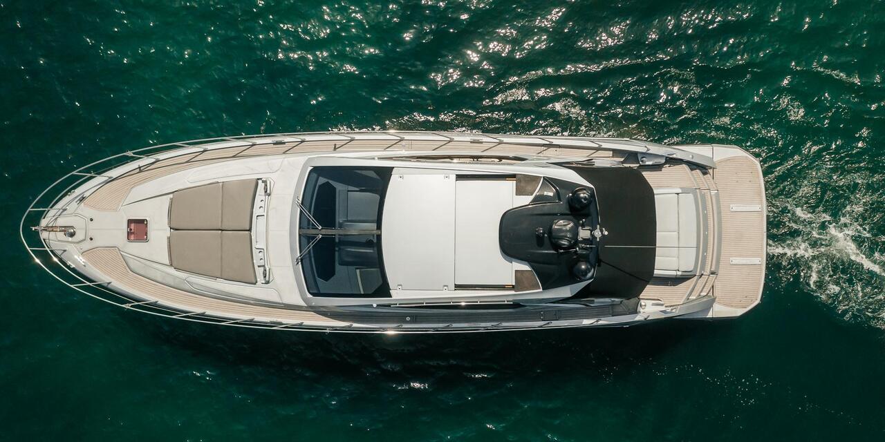 Azimut 58