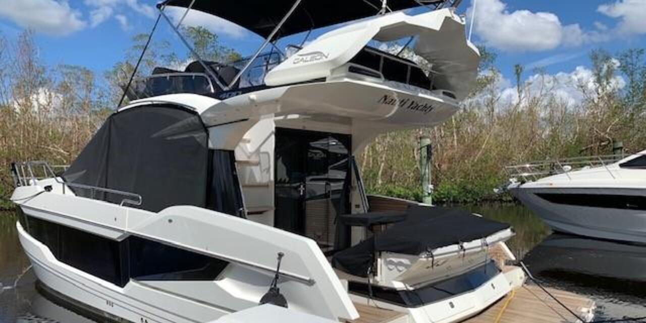 Galeon 400 Fly