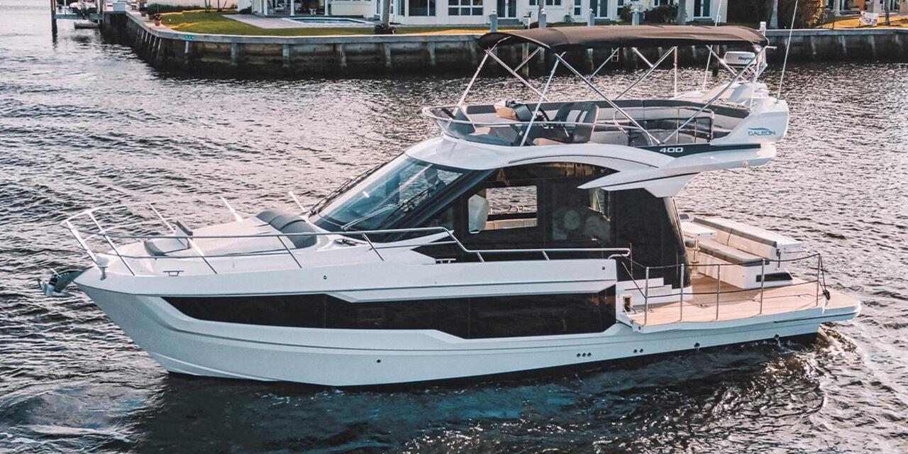 Galeon 400 Fly