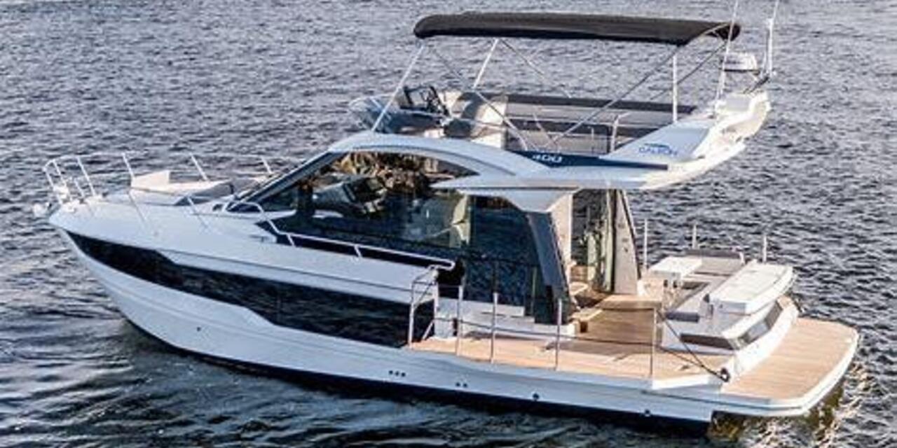 Galeon 400 Fly