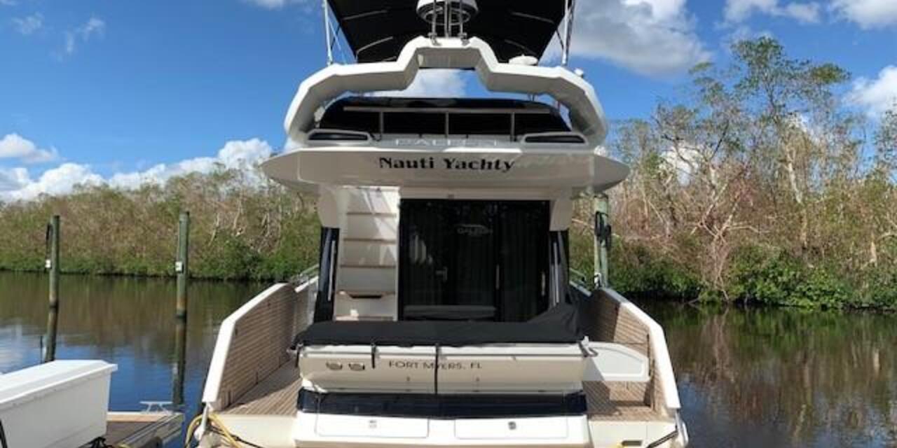 Galeon 400 Fly