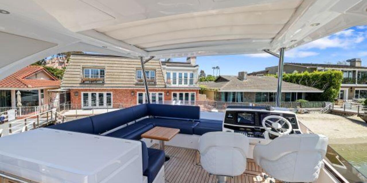 Sunseeker Manhattan 52