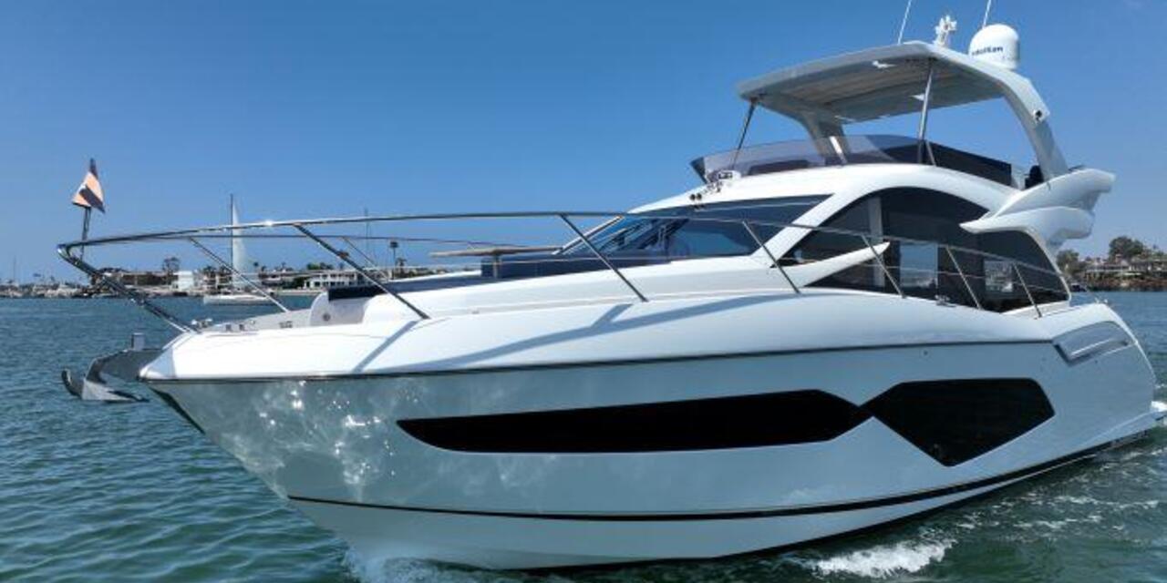 Sunseeker Manhattan 52