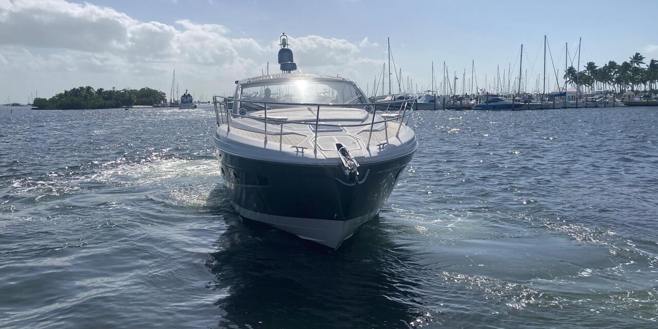 Azimut Atlantis 45