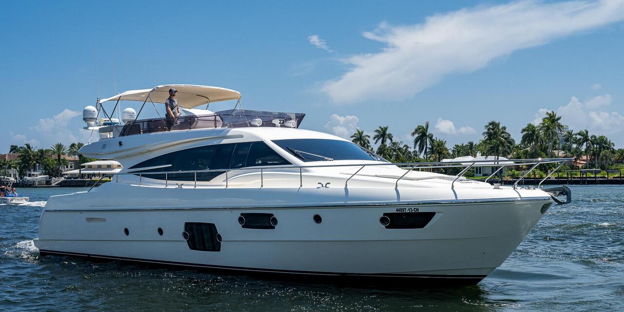 Ferretti Yachts 620