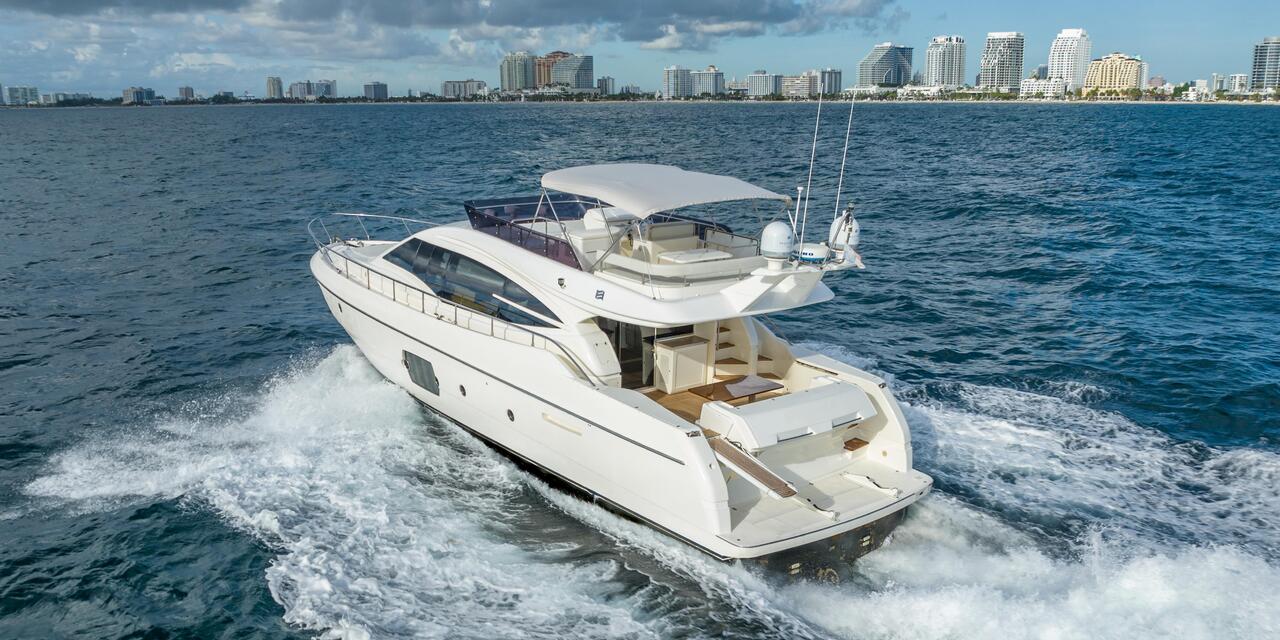 Ferretti Yachts 620