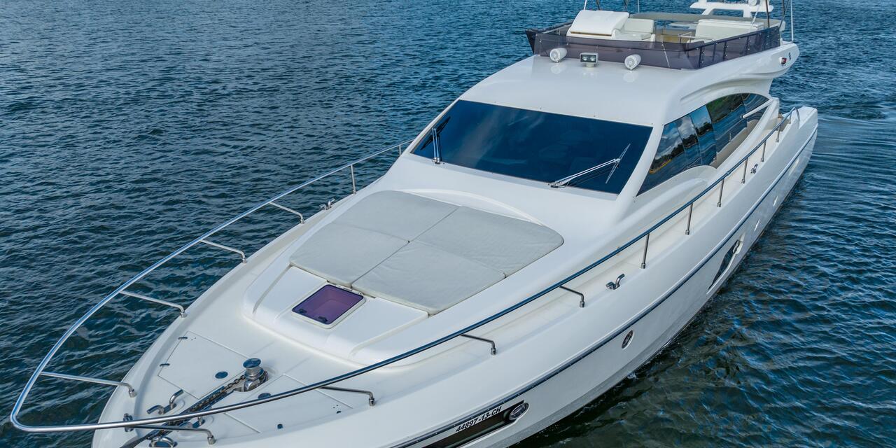 Ferretti Yachts 620