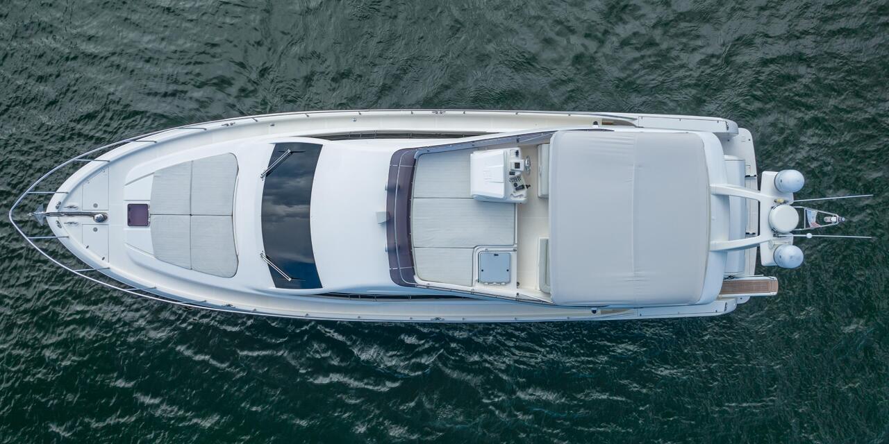 Ferretti Yachts 620