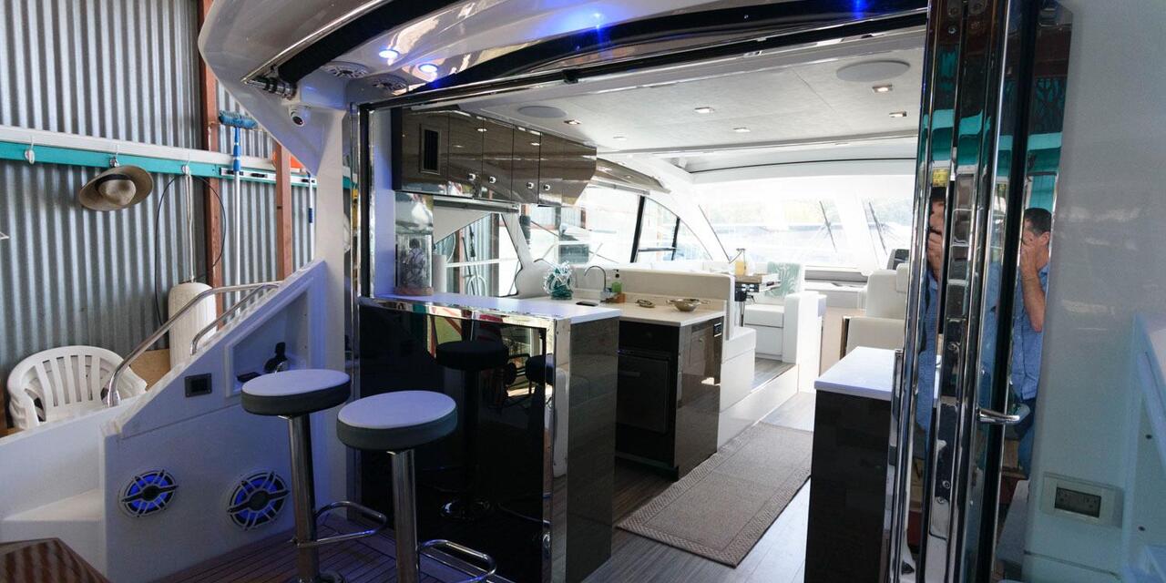 Cruisers Yachts 50 Cantius