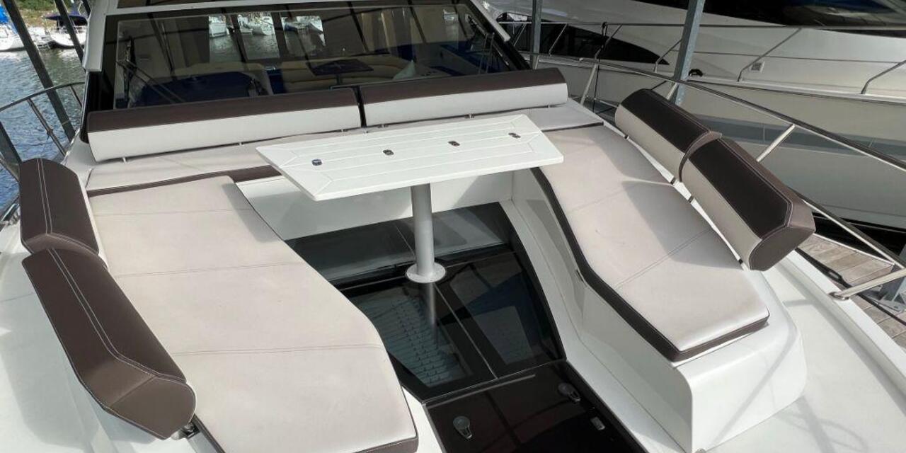 Galeon 470 SKY