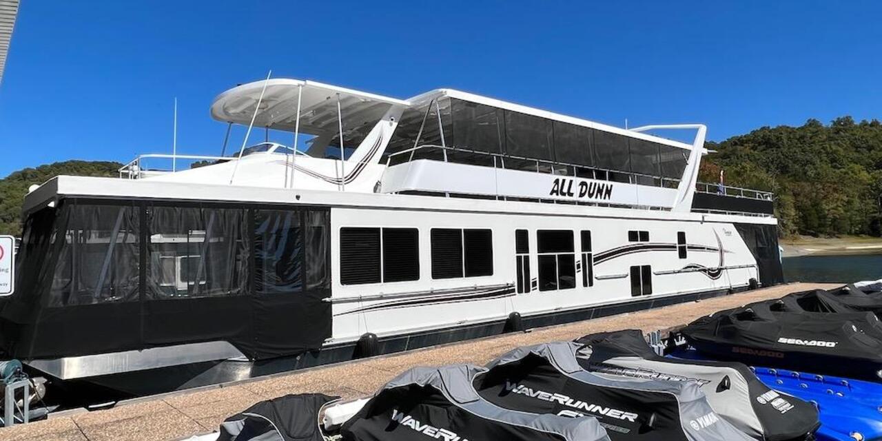 Sunstar 20 x 90 Houseboat