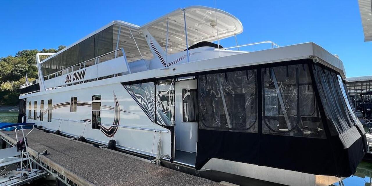 Sunstar 20 x 90 Houseboat