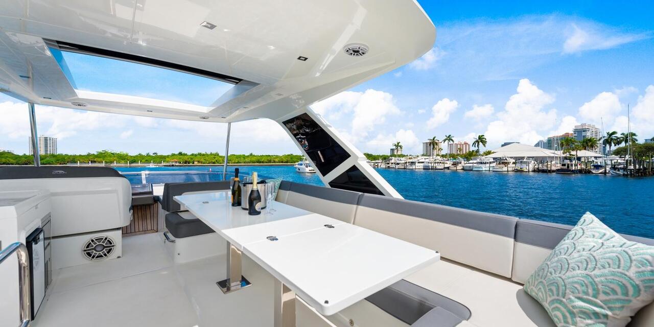 Galeon 550 Fly