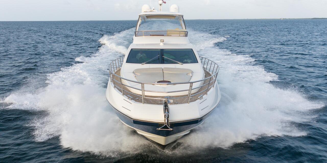 Azimut 64