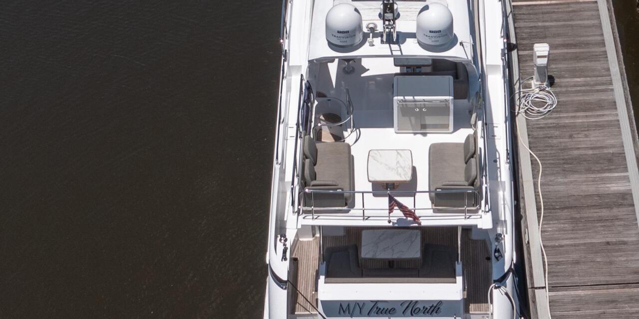 Azimut Flybridge Motoryacht