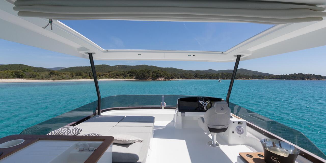 Fountaine Pajot MY 6