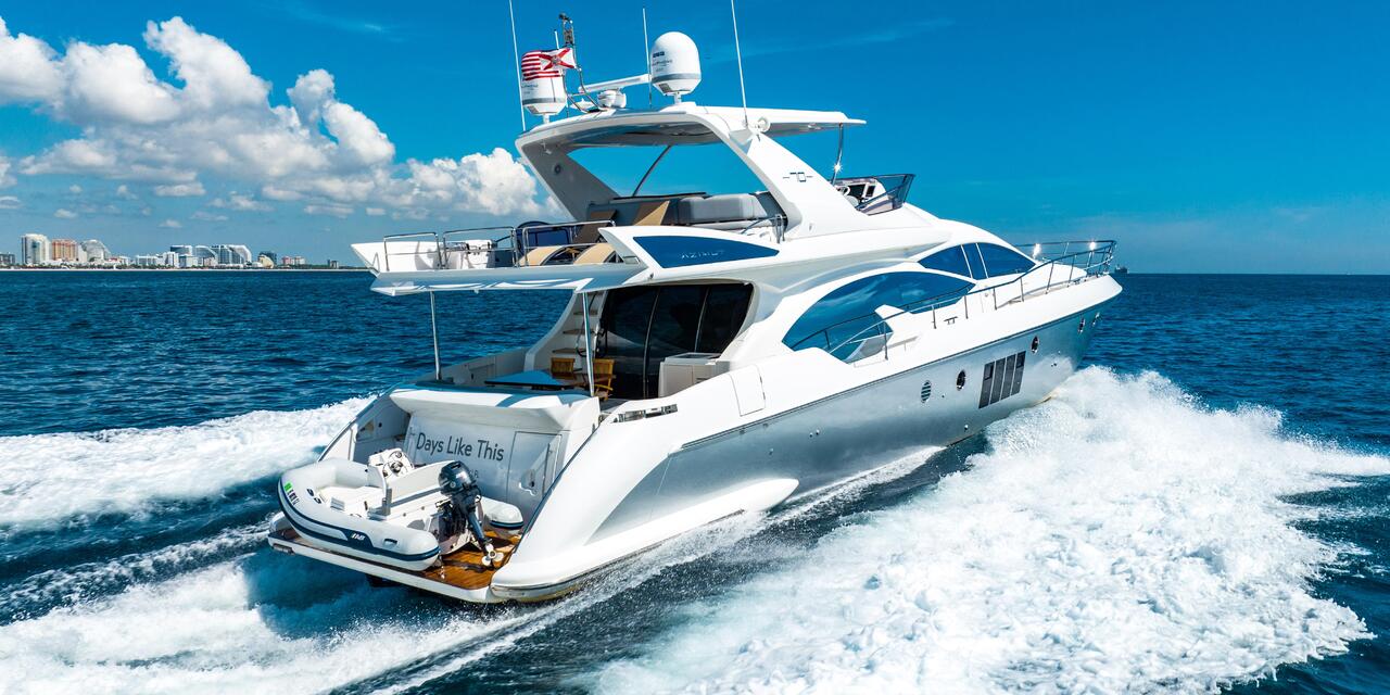 Azimut 70FLY