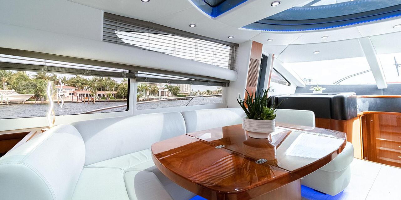 Sunseeker Predator 82