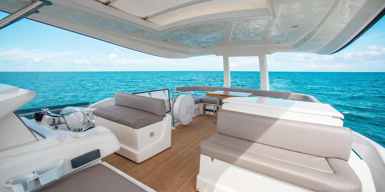 Ferretti Yachts 650