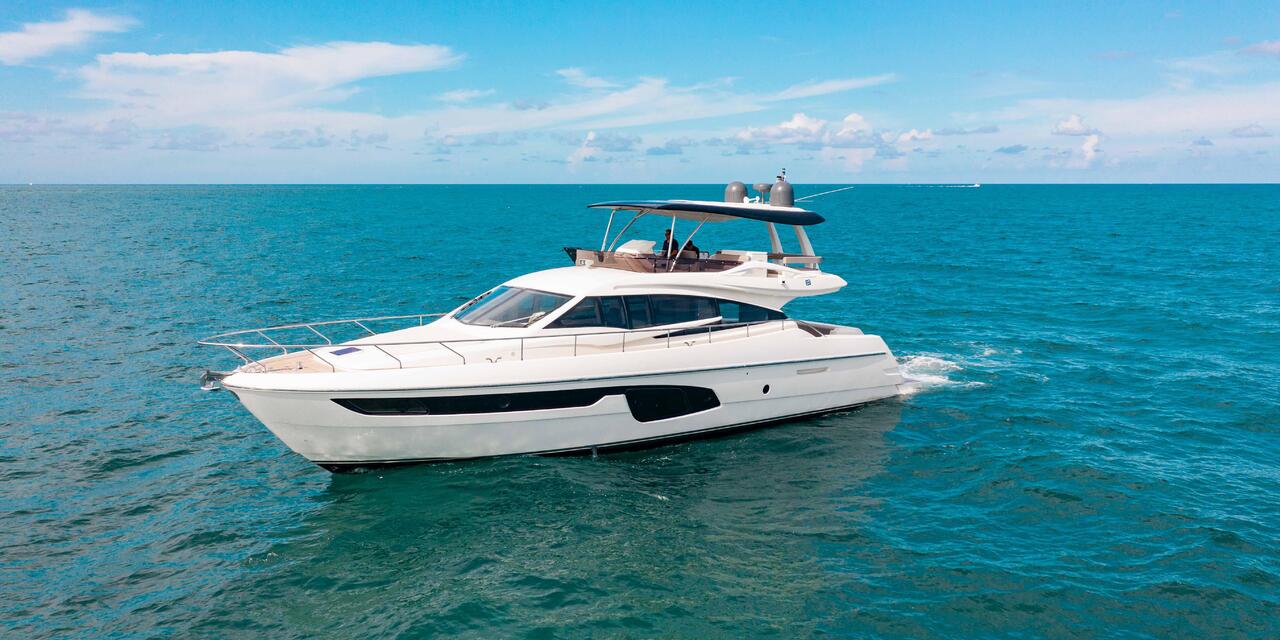 Ferretti Yachts 650