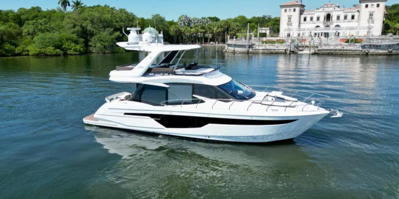 Galeon 500 Fly