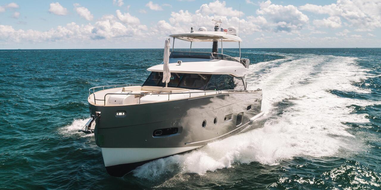 Azimut Magellano 66