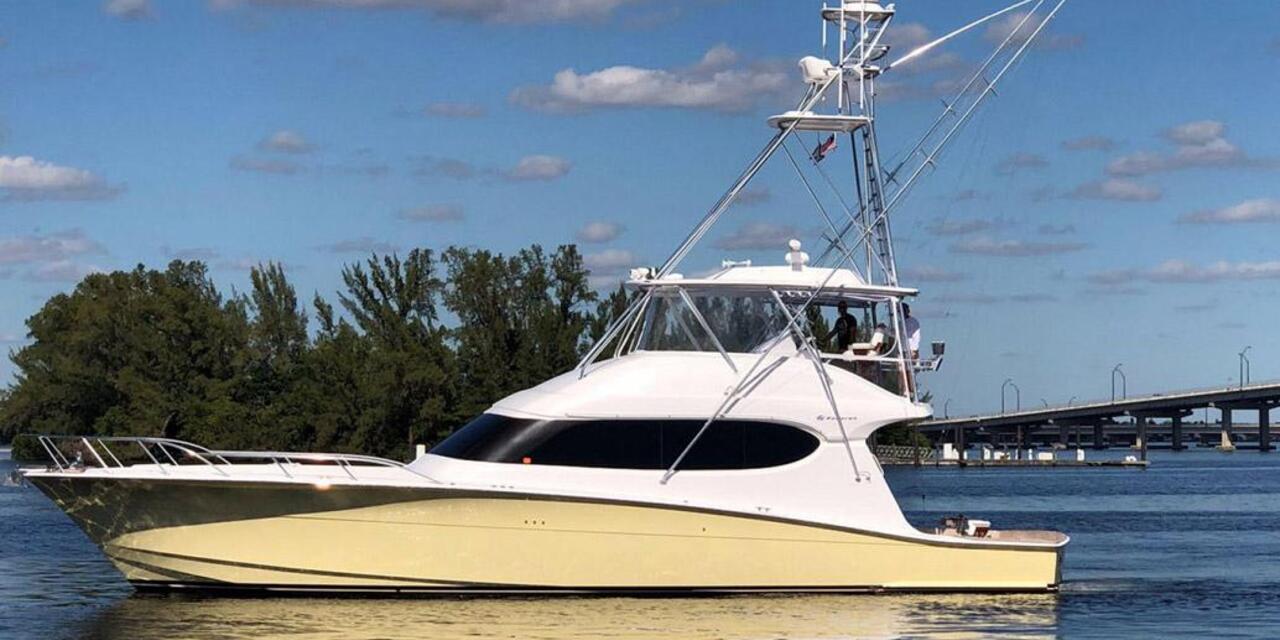 Hatteras Convertible