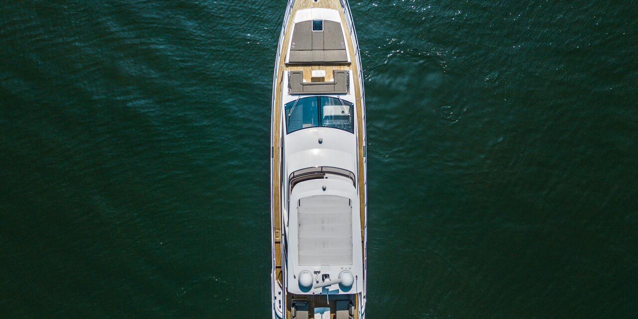 Azimut 66